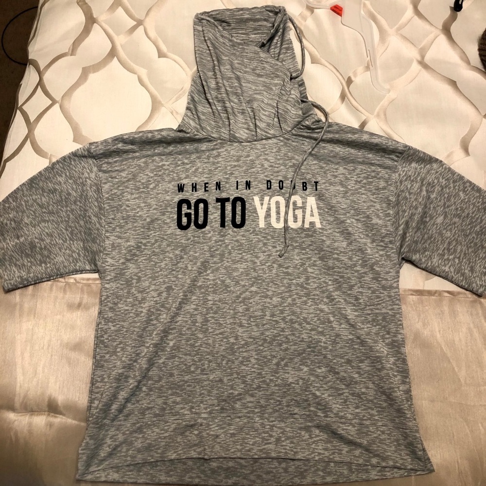 Yoga pullover